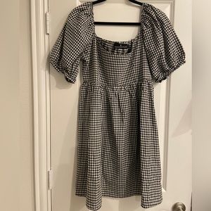 Tuckernuck Pomander place dress
